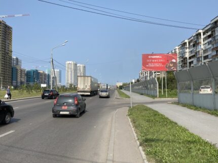 Авиаторов, напротив дома по ул. 9 Мая, 60а