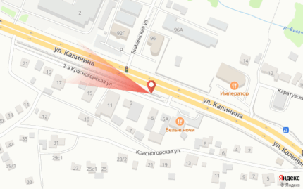 Калинина, напротив здания по ул. 2-й Красногорской, 11