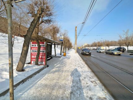 Матросова 20, остановка Монтажный колледж