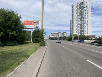 Мичурина, 2е на противоположной стороне дороги