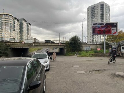 Сибирский, 8